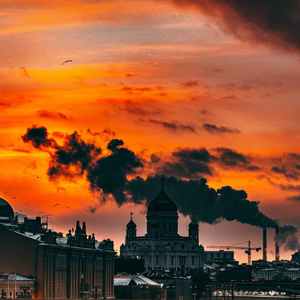 日本親子亂子倫XXXX10路
